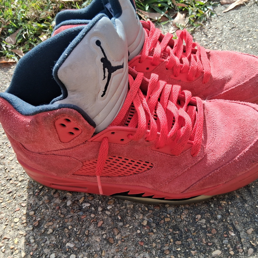 Jordan 5 Retro Red Suede 2017 Nike Red and Black Athletic Shoes Size 11.5